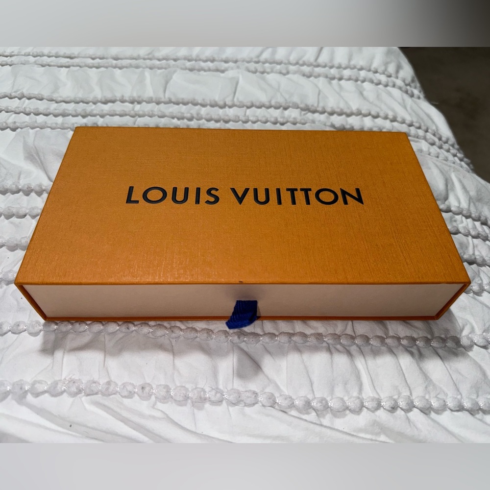 Louis Vuitton Porte Tresor International Long Wallet - Picture 7 of 8